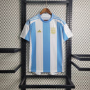 CAMISA DA SELEÇÃO DA ARGENTINA 24/25 AZUL E BRANCO