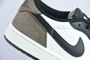 Jordan 1 Low OG Mocha
