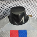 CAMISA VERSÃO PLAYER DO BARCELONA 22/23 BRANCO