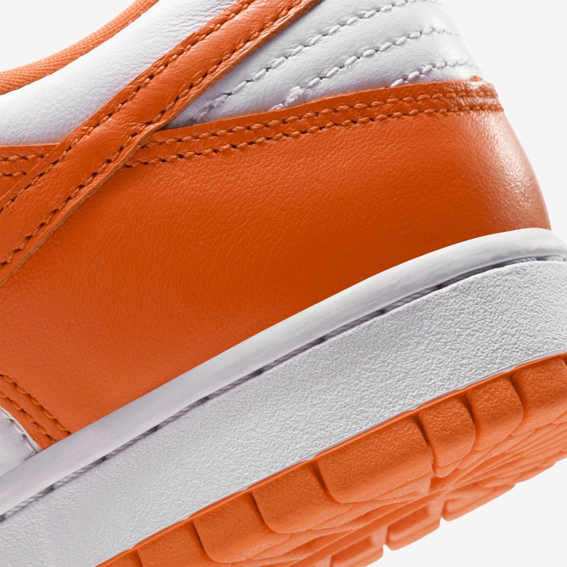 Nike SB Dunk Low "Orange Blaze"