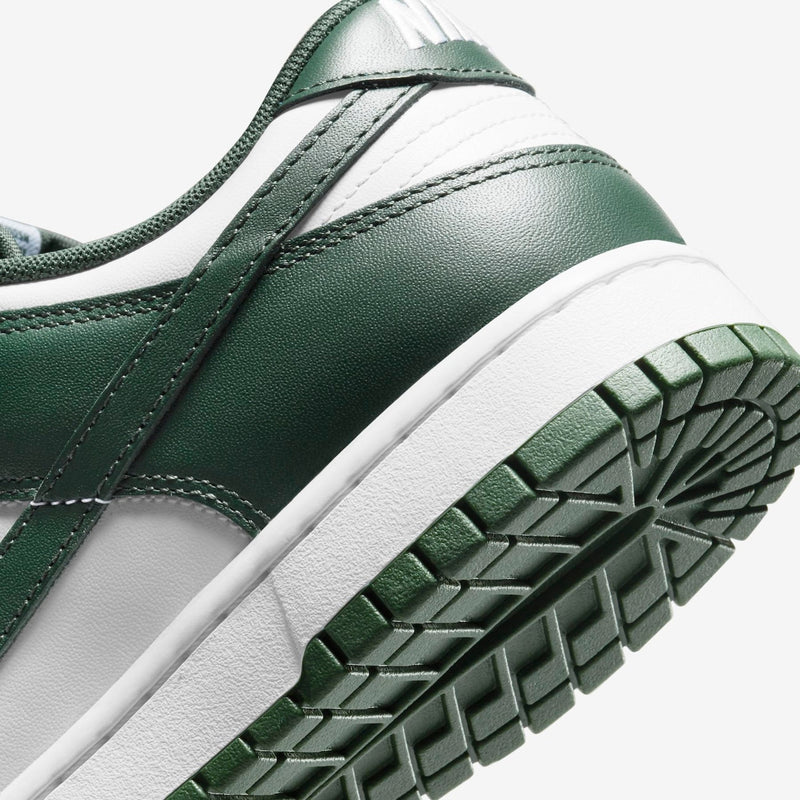Nike Dunk Low "Michigan State"