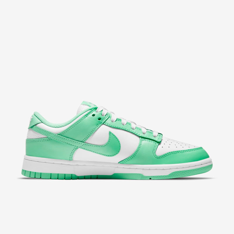 Nike WMNS Dunk Low "Green Glow"