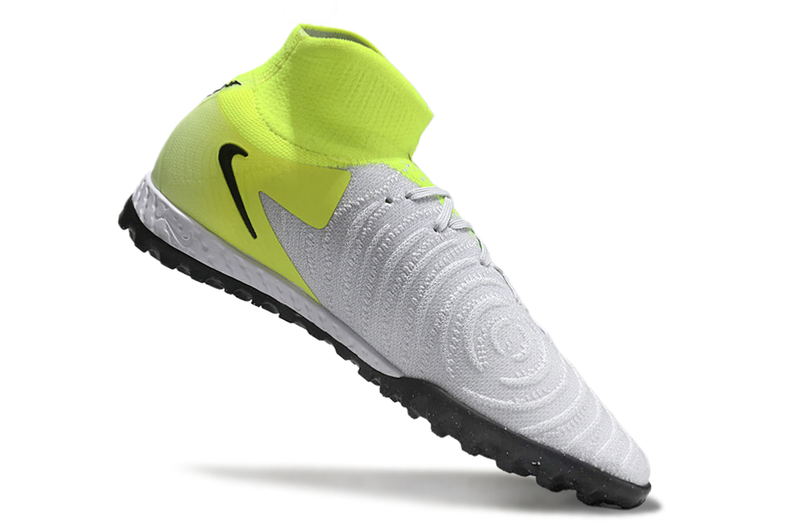 Chuteira Society Nike Phantom Luna II TF