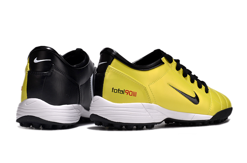 Chuteira Society Nike Total 90 TF