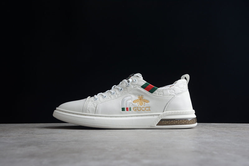 GUCCI SCREENER GG WHITE
