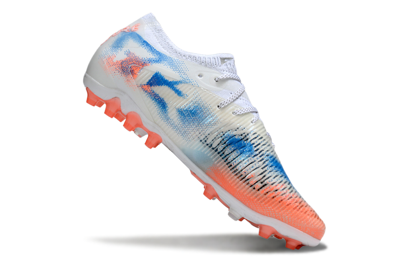 Chuteira FUTURE 8 ULTIMATE AG39-45
