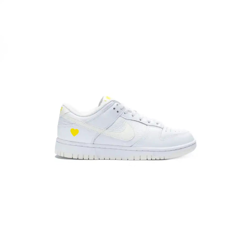 Nike Dunk Low Valentine's Day "Yellow Heart"