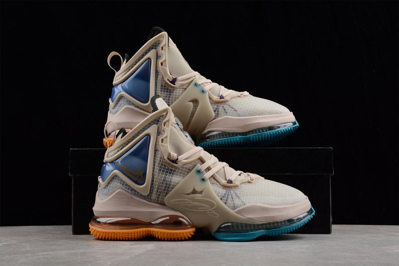 LEBRON 19 EP MPLS LAKERS
