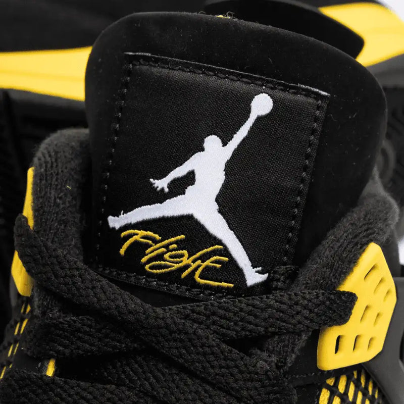 Nike Air Jordan 4 Retro 'Thunder' 2023