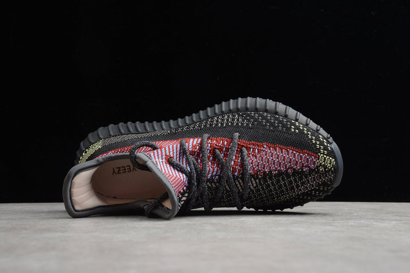 YEEZY BOOST 350 V2 YECHEIL