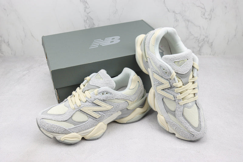 NEW BALANCE 9060 QUARTZ GREY