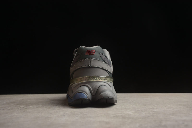 NEW BALANCE 9060 CASTLEROCK