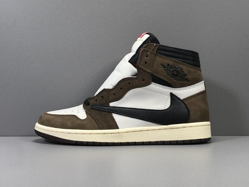 TRAVIS SCOTT X AIR JORDAN 1 RETRO HIGH DARK MOCHA