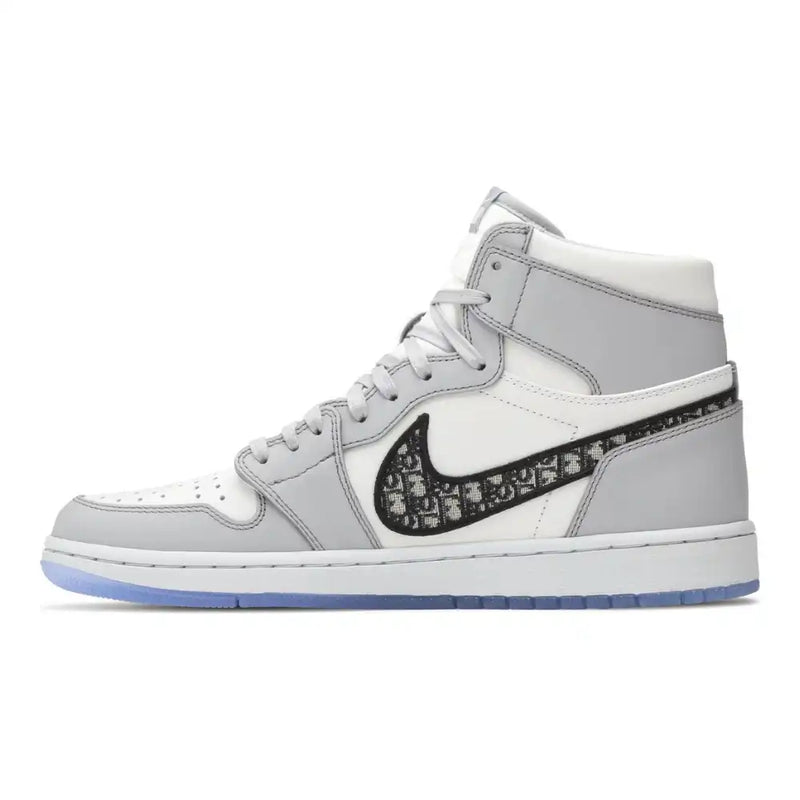 Nike Air Jordan 1 Retro High x Dior