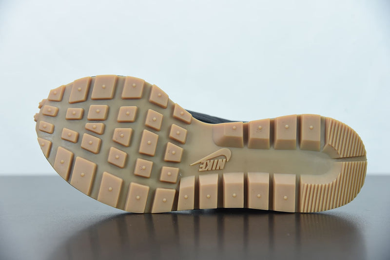 SACAI VAPORWAFFLE BLACK GUM