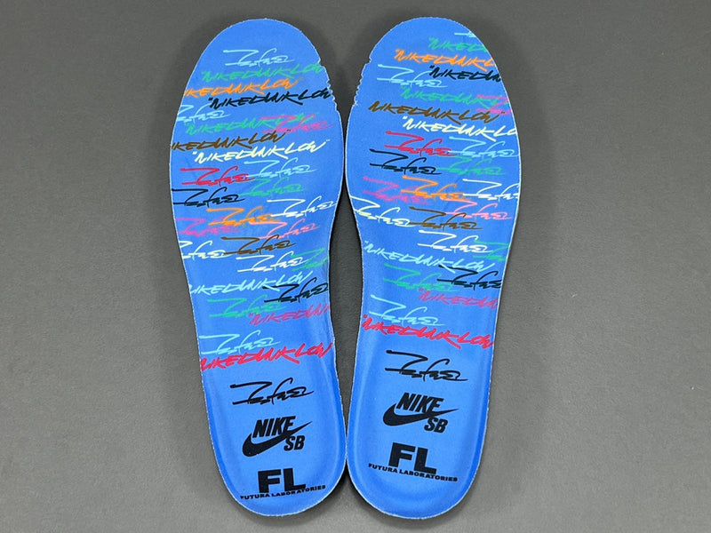 DUNK LOW FUTURA LABORATORIES