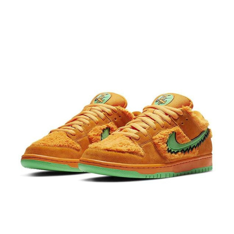 Grateful Dead x Nike SB Dunk Low “Orange Bear”