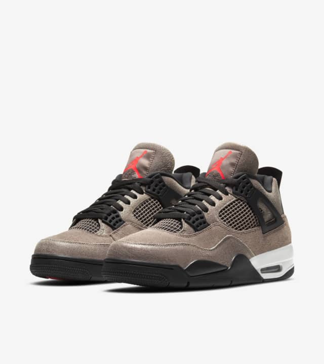 Nike Air Jordan 4 Retro "Taupe Haze"