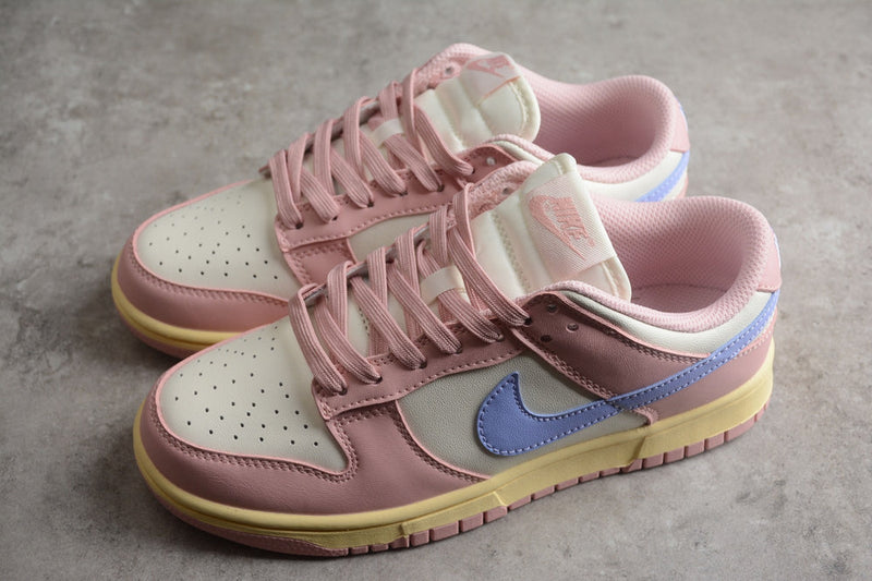 DUNK LOW PINK OXFORD