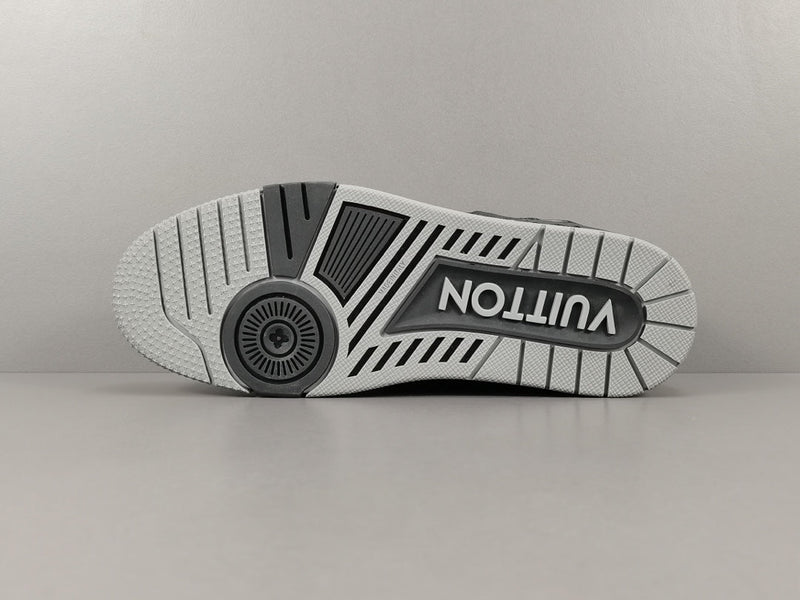 LOUIS VUITTON TRAINER X NIGO BLACK DENIM