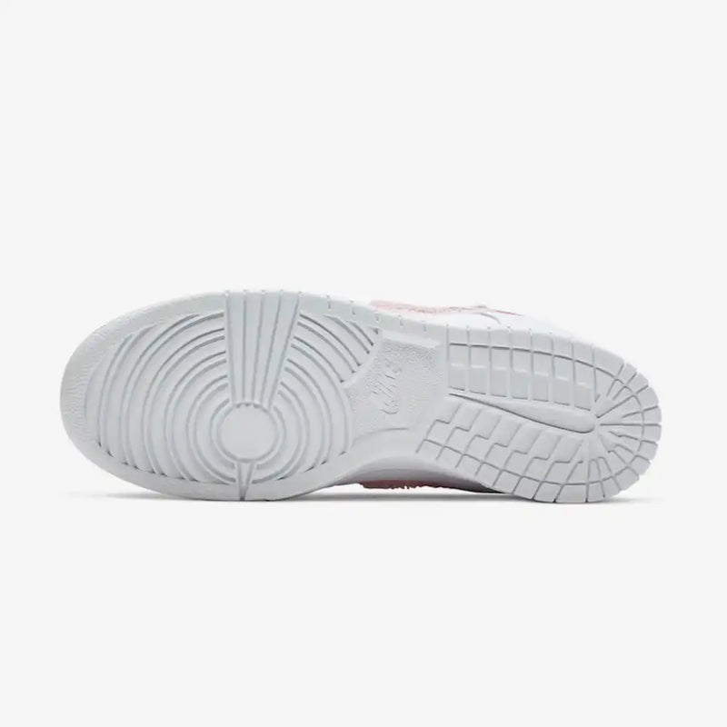 Nike SB Dunk Low x Parra