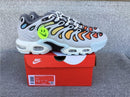 Nike Air Max Plus Drift "Light Smoke Grey"