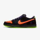 Nike SB Dunk Low "Night of Mischief"