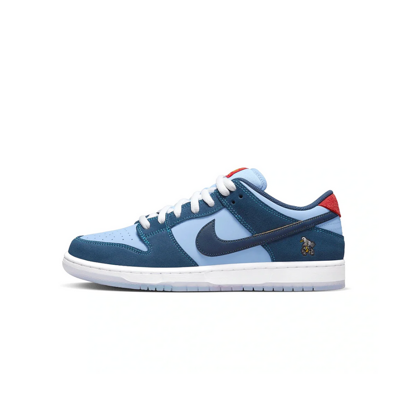 DUNK LOW THE PREDATORY BIRD