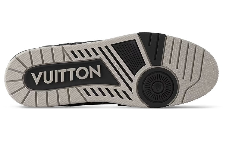 Louis Vuitton Trainer "Black Monogram"