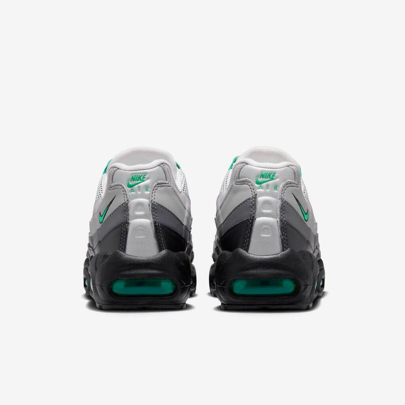 Nike Air Max 95 Feminino