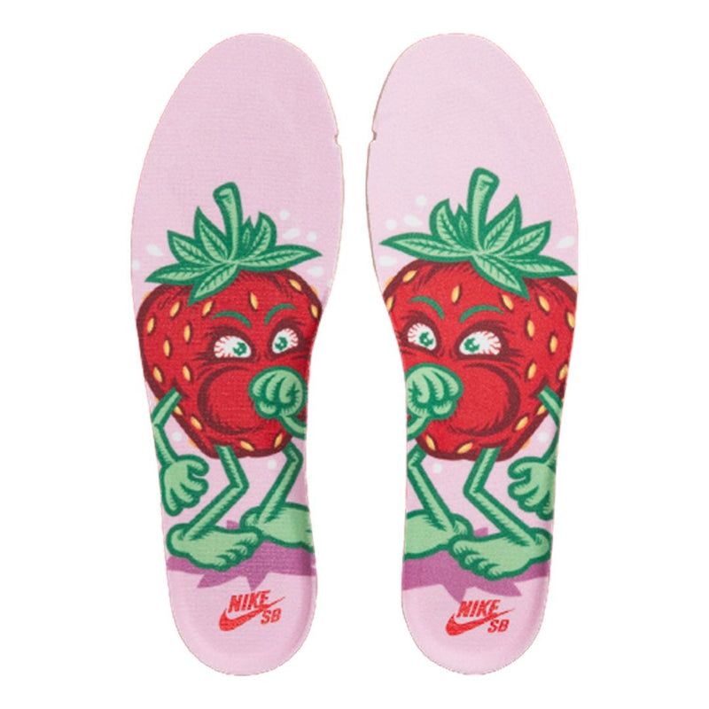 Nike Dunk High SB "Strawberry Cough"