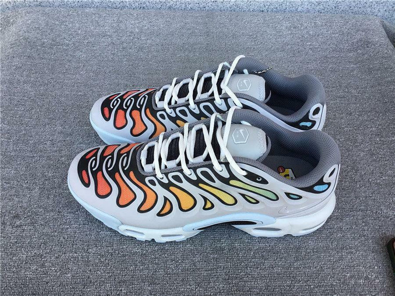 Nike Air Max Plus Drift "Light Smoke Grey"