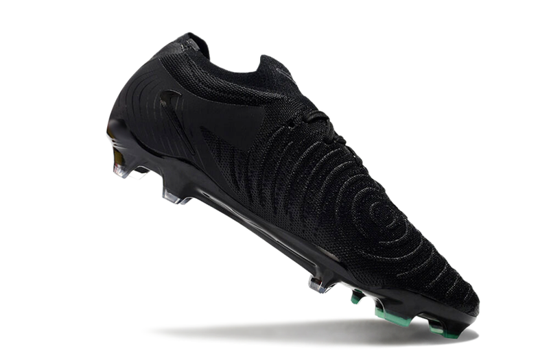 Chuteira Nike Phantom GX II FG - Preta