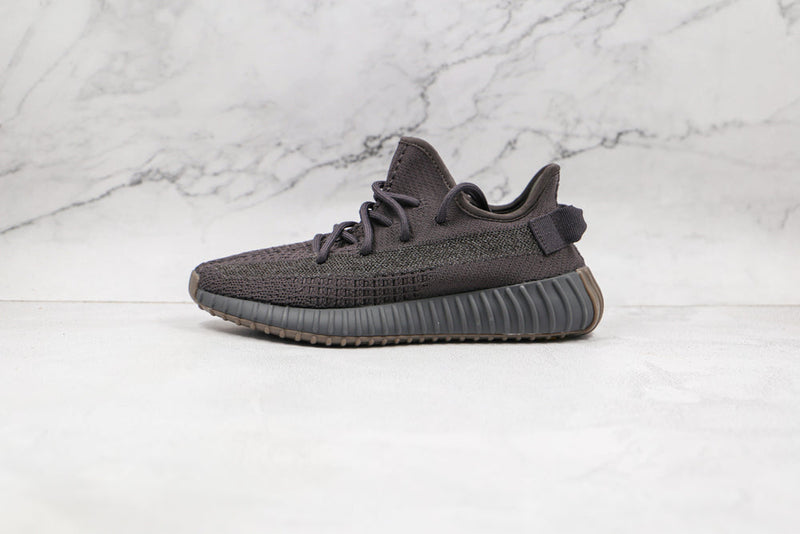 YEEZY BOOST 350 V2 CINDER