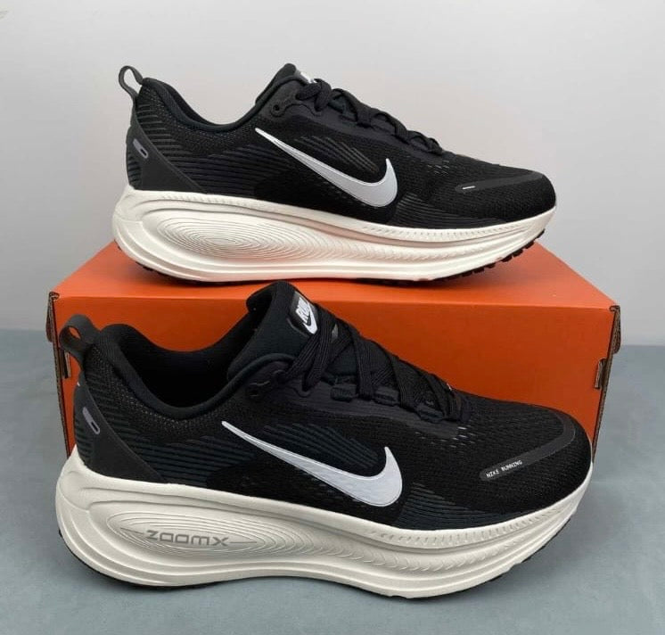 Tênis Nike vomero 18
