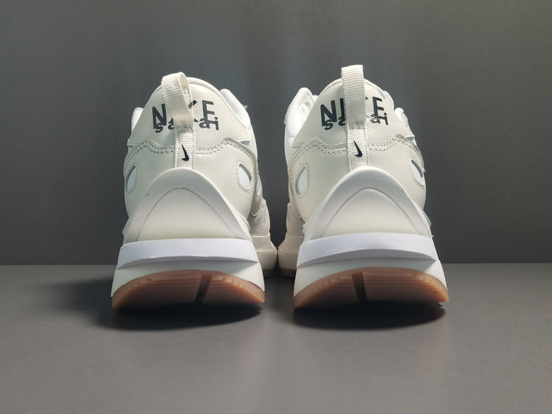 SACAI X VAPORWAFFLE WHITE AND GUM