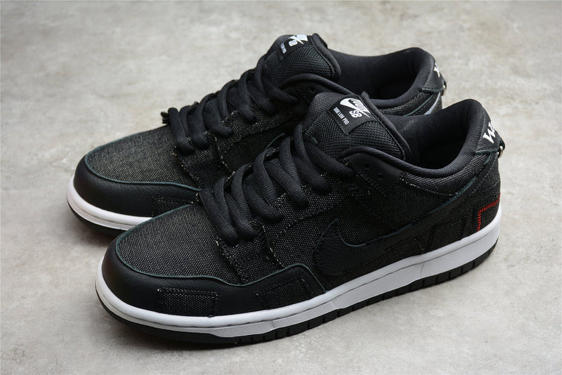 DUNK LOW WASTED YOUTH