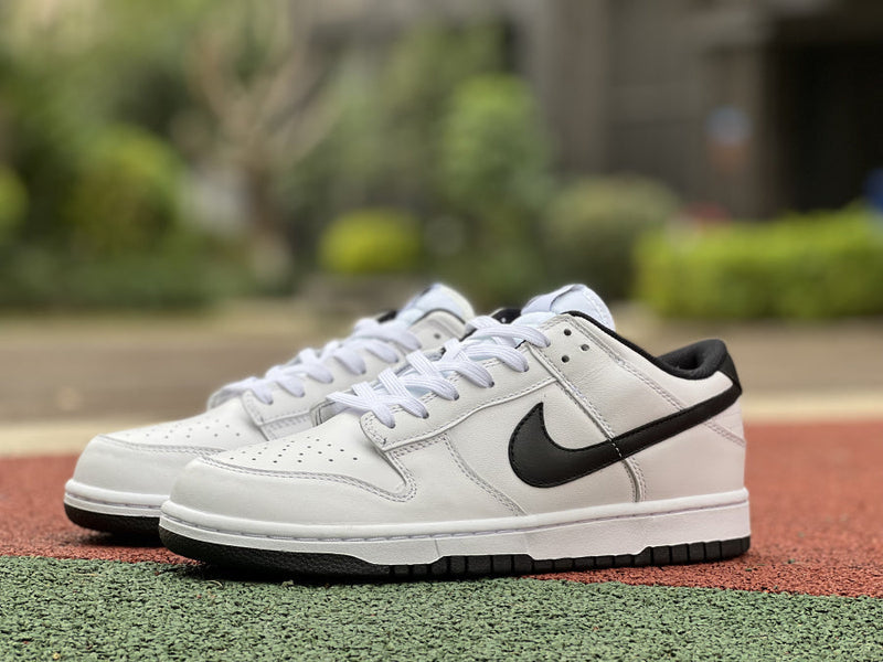 DUNK LOW RETRO WHITE