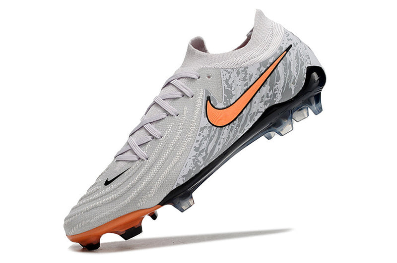 Chuteira Nike Phantom GX II FG - Cinza e Laranja