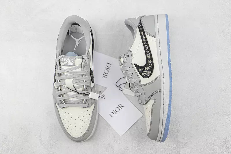 Jordan 1 Retro Low Dior