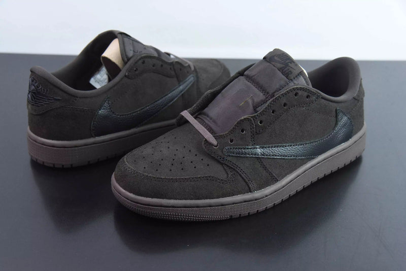 Jordan 1 Low OG x Travis Scott Velvet Brown