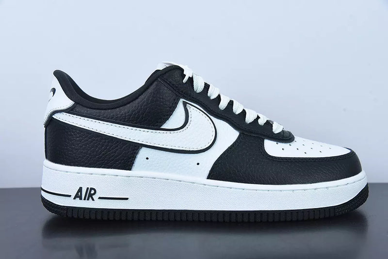 Nike Air Force 1 Panda