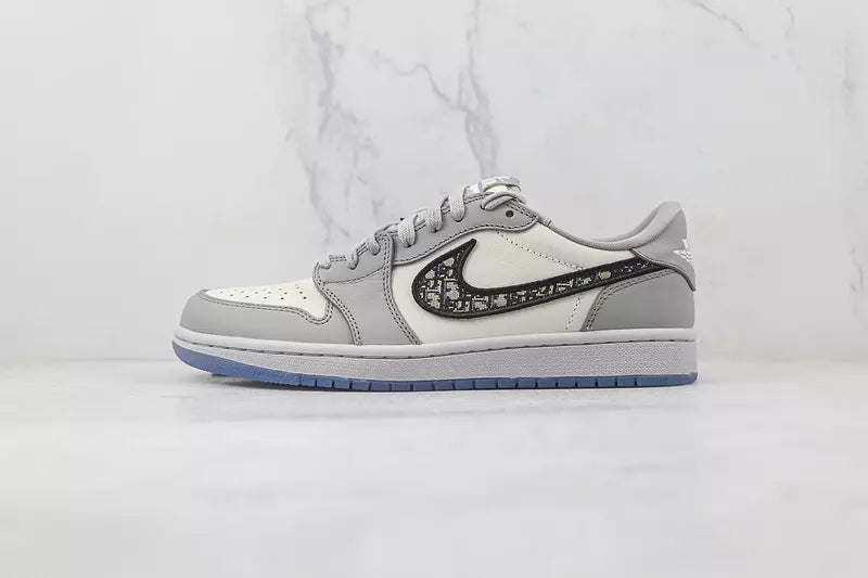 Jordan 1 Retro Low Dior