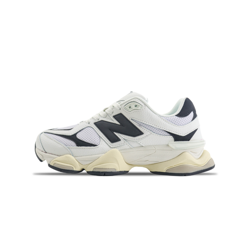 NEW BALANCE 9060WHITE BLACK