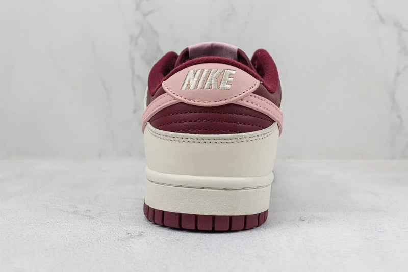 DUNK LOW PREMIUM VALENTINES DAY