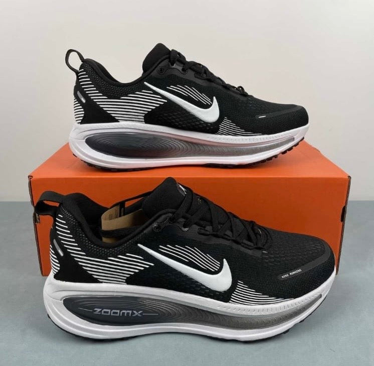 Tenis Nike vomero 18