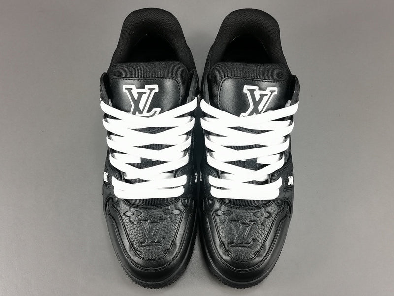 LV TRAINER BLACK
