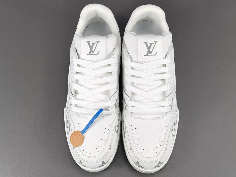 LV TRAINER CINZA E BRANCO