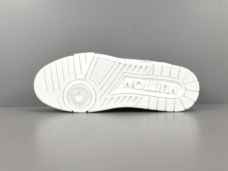 LV TRAINER CINZA E BRANCO