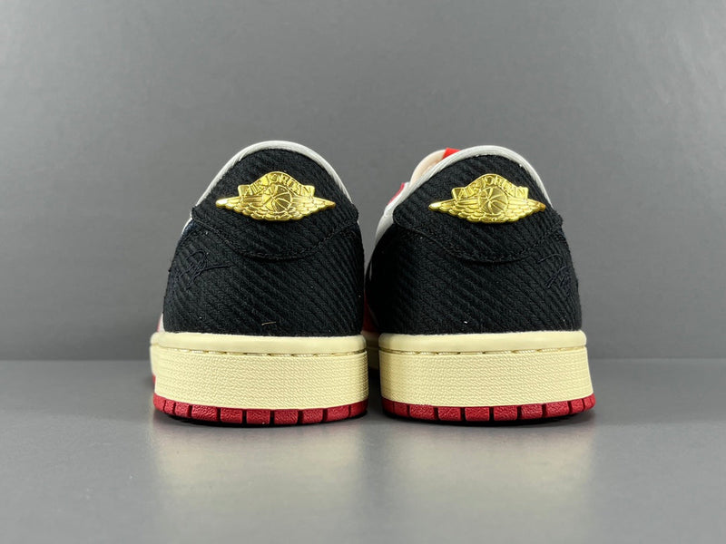 TROPHY ROOM X AIR JORDAN 1 RETRÔ LOW OG SP AWAY